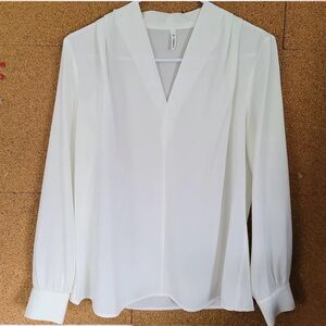 Halara Women’s White V-Neck Long Sleeve Blouse